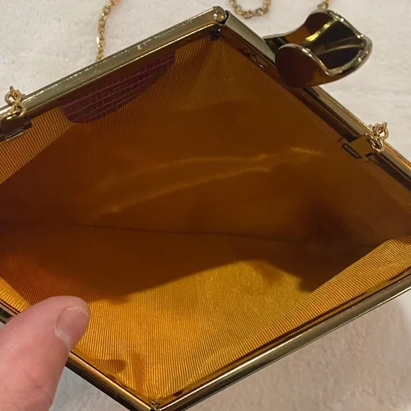 Vintage ETRA Elegant Leather Hand Bag Purse Clutch Bordeaux Goldtone Chain ✨ - Picture 7 of 11